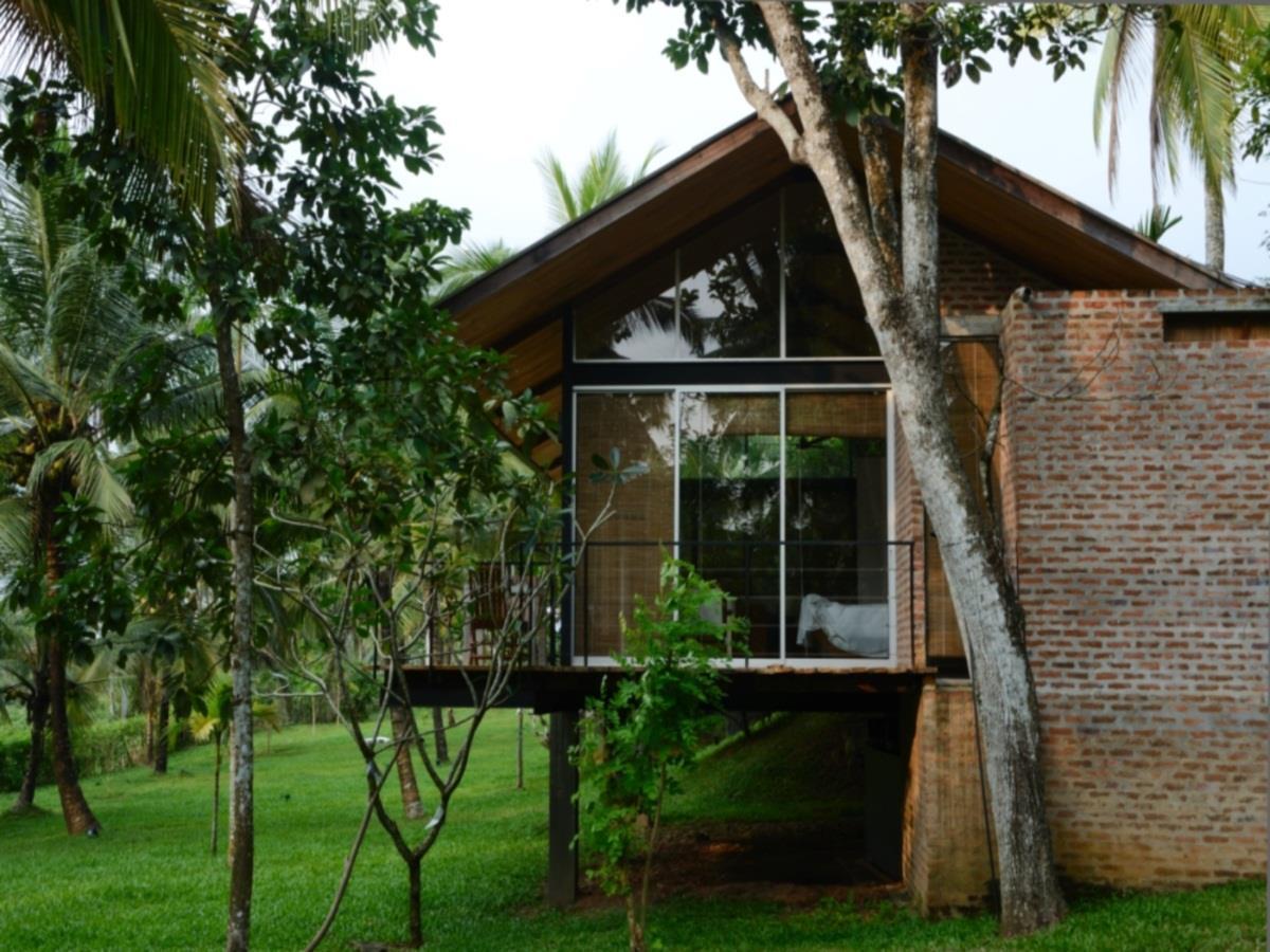 Maison d'hôtes Comilla Bungalow à Gampaha Extérieur photo